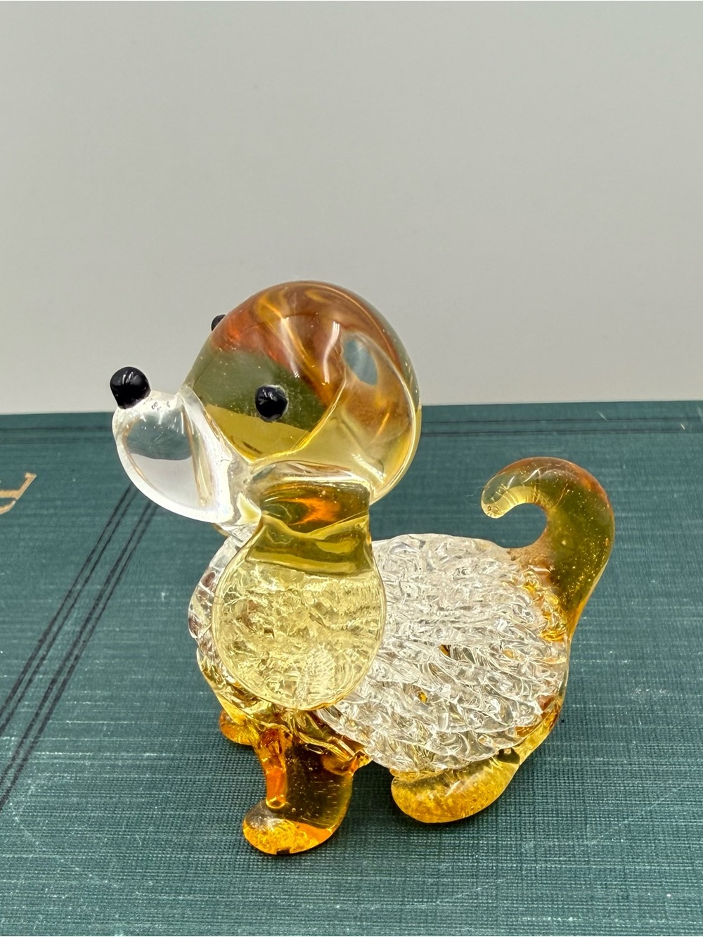 Vintage Hand Blown Art Glass Figurine Dog  Amber 2 x 1.5”